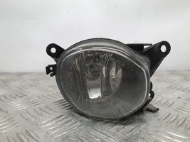 Audi A4 S4 B5 8D Miglas lukturis priekšā 8D0941700B