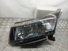 Chevrolet Cruze Lampa przednia 