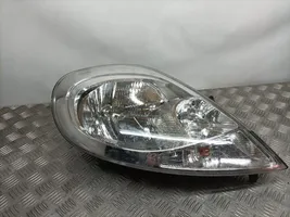 Renault Trafic I Lampa przednia 8200701356