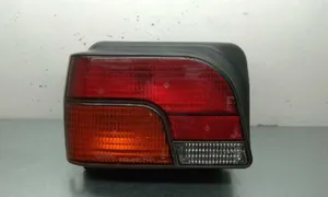 Rover 100 Feux arrière / postérieurs 