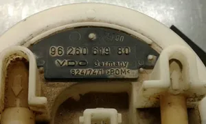 Citroen Saxo Polttoainesäiliön pumppu 824741