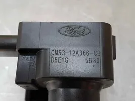 Ford Focus Augstsprieguma spole (aizdedzei) CM5G12A366CB