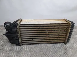 Opel Crossland X Chłodnica powietrza doładowującego / Intercooler 9803900780