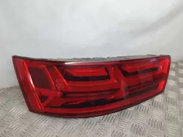 Audi Q7 4M Galinis žibintas kėbule 4M0945093E