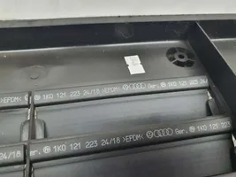 Volkswagen Tiguan Ventilateur de refroidissement de radiateur électrique 1K0121223