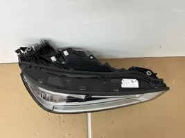 BMW iX Lampa przednia 5A3CE96