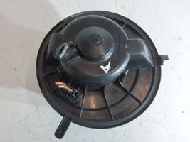 Volkswagen PASSAT B7 Pečiuko ventiliatorius/ putikas 52911902C