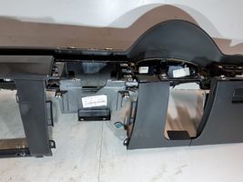 Volkswagen PASSAT CC Deska rozdzielcza 