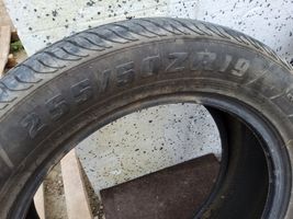 Mercedes-Benz Vito Viano W639 R19 summer tire 