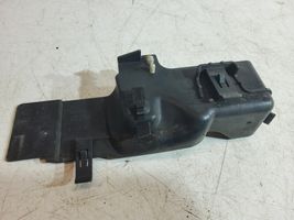 Volvo V60 Prowadnica powietrza intercoolera 30796473