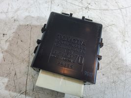 Toyota Auris E180 Module relais lève-vitre 8594002060