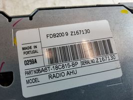 Ford Fiesta CD/DVD-vaihdin 8A6T18C815BP