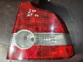 Volvo S40 Luci posteriori 30698916