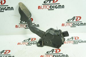 Subaru Trezia Pédale d'accélérateur 7811052053