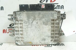 Nissan Juke I F15 Sterownik / Moduł ECU MEC940040