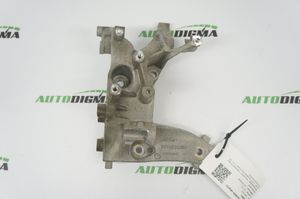 Peugeot Partner Engine mounting bracket 9674030280