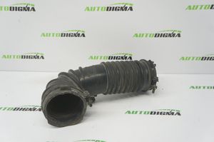 Mazda 6 Część rury dolotu powietrza SH0113221