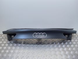 Audi RS7 C7 Poszycie / Tapicerka tylnej klapy bagażnika 4G8827086K