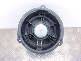 Audi Q8 Takaoven kaiutin 4M8035411