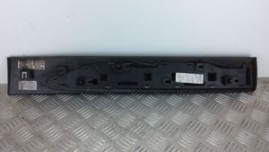 BMW X3 G01 Aizmugurē durvju dekoratīvā apdare (moldings) 7442802