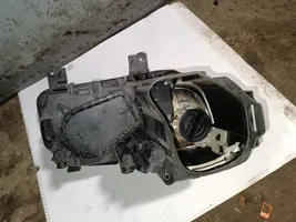 Volkswagen Touran I Lampa przednia 1305235777