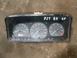 Volkswagen PASSAT B4 Compteur de vitesse tableau de bord 81117788