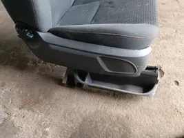 Ford Focus C-MAX Priekinė keleivio sėdynė 