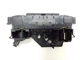 Volkswagen Jetta VI Climate control unit 5C1819045