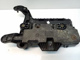 Audi A3 S3 8P Battery tray 1K0915333