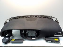 Chrysler 200 Kojelauta UFLIPXXX1528800575C