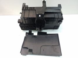 Opel Astra J Vassoio scatola della batteria 13346249