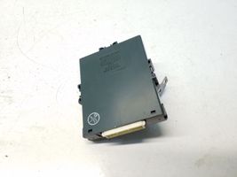 Toyota Prius (XW20) Gateway valdymo modulis 2324005081