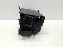 Opel Astra J Vassoio scatola della batteria 13346249