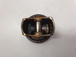 Toyota Avensis T270 Piston 37110