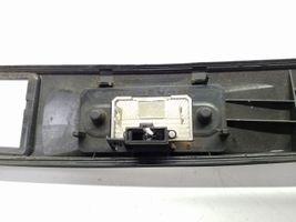 Volkswagen Tiguan Barra de luz de la matrícula/placa de la puerta del maletero 1J5943021D