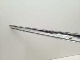 Chrysler Town & Country V Sliding door trim (molding) 05182601AC