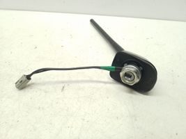 Nissan Juke I F15 Radion antenni 