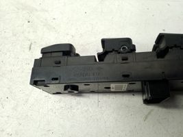 Hyundai ix35 Electric window control switch 3834951310