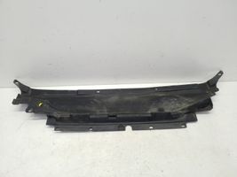 Ford Fusion II Moldura del radiador DS7316613AF