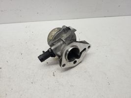 Nissan Juke I F15 Alipainepumppu 146505272R