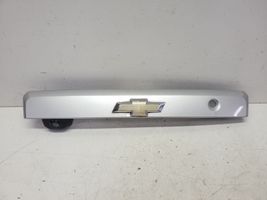 Chevrolet Captiva Éclairage de plaque d'immatriculation 20921280