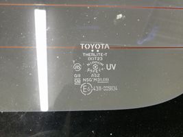 Toyota Prius (XW30) Takaluukun/tavaratilan kansi 
