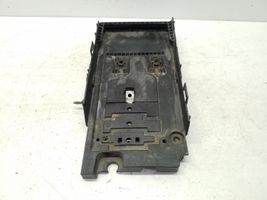 Ford Mondeo MK V Battery tray DG9310723AE