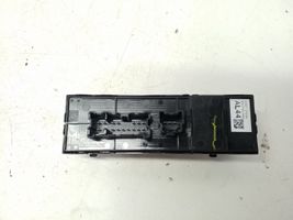 Subaru Outback (BS) Electric window control switch 83071AL44A