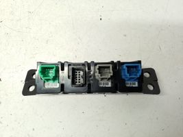 Nissan Leaf I (ZE0) Kit interrupteurs 