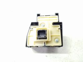 Toyota Prius+ (ZVW40) Botón interruptor de luz de peligro 75F218