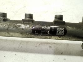 Chevrolet Captiva Kraftstoffverteiler Einspritzleiste Verteilerrohr 0445214174