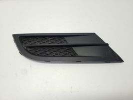 Volkswagen Jetta VI Front bumper lower grill 5C6853665H