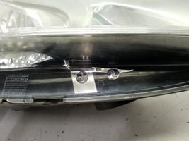 Ford C-MAX II Lampa przednia AM5113W029BE