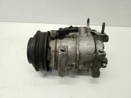 Chrysler Town & Country V Compressore aria condizionata (A/C) (pompa) P55111104AD